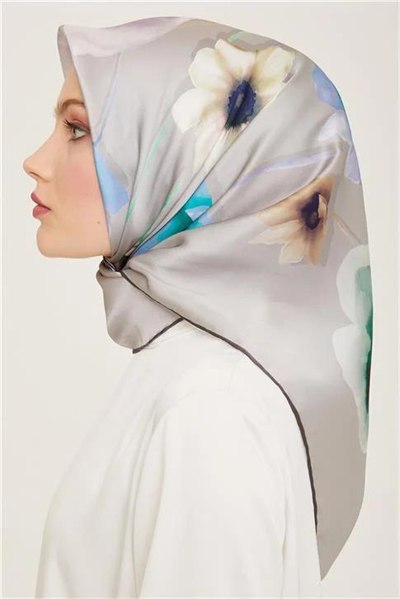 Armine Çiçek Desenli Twill İpek Eşarp 24Ya9105 32 32