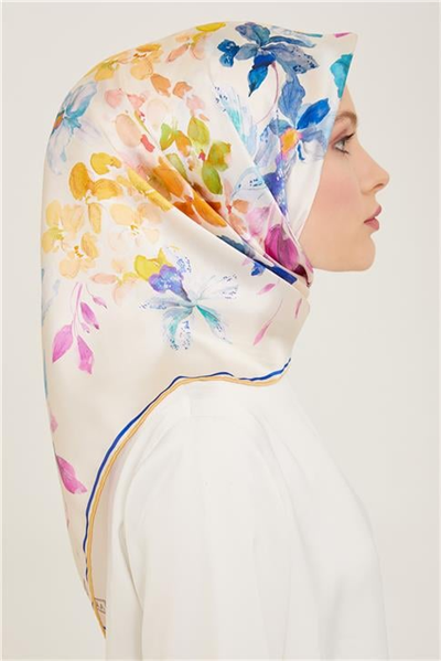 Armine Çiçek Desenli Twill İpek Eşarp 24Ya9127 51 52