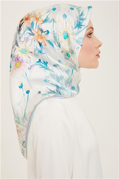 Armine Çiçek Desenli Twill İpek Eşarp 24Ya9129 36