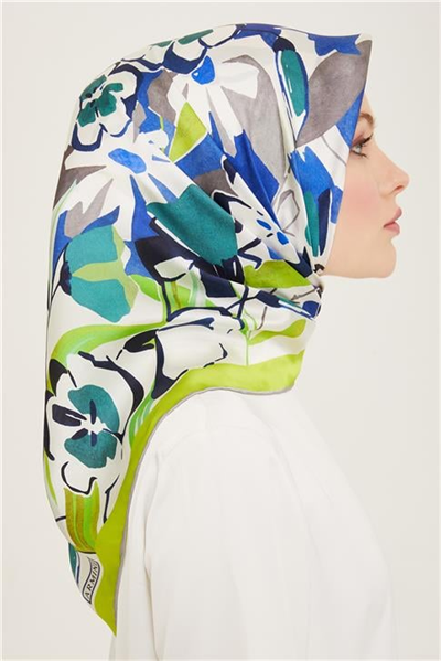 Armine Çiçek Desenli Twill İpek Eşarp 24Ya9153 52 81