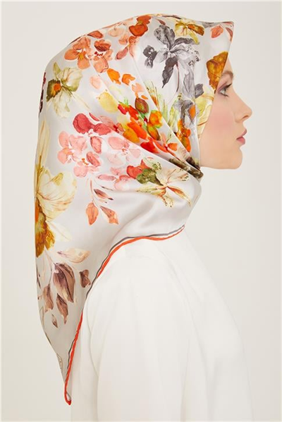 Armine Çiçek Desenli Twill İpek Eşarp 24Ya9127 51 35
