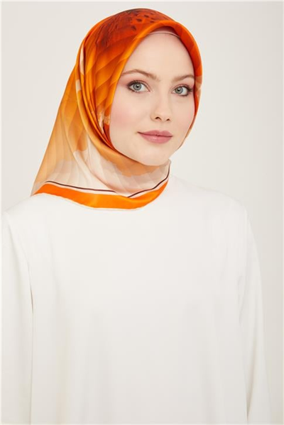 Armine Çiçek Desenli Twill İpek Eşarp 24Ya9100 87 31