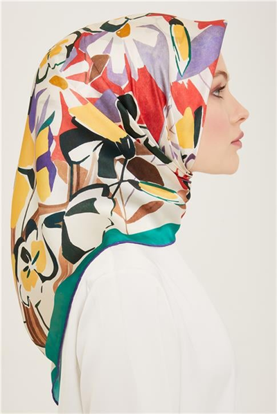 Armine Çiçek Desenli Twill İpek Eşarp 24Ya9153 52 82