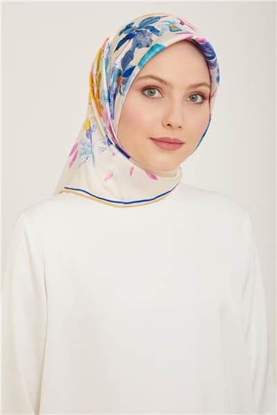 Armine Çiçek Desenli Twill İpek Eşarp 24Ya9127 51 52
