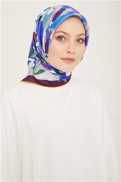 Armine Çiçek Desenli Twill İpek Eşarp 24Ya9153 52 61