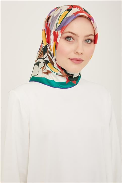 Armine Çiçek Desenli Twill İpek Eşarp 24Ya9153 52 82