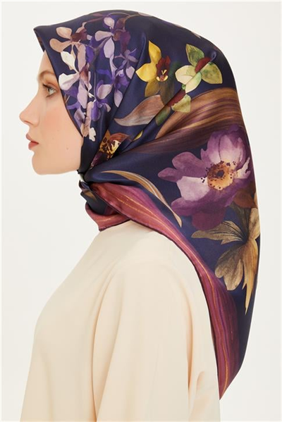 Armine Çiçek Desenli Twill Saf İpek Eşarp 9215D 34 02