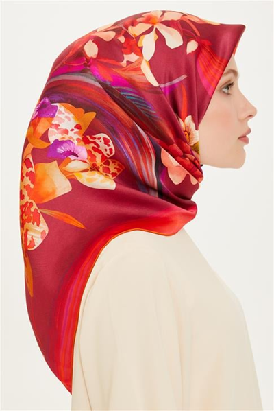 Armine Çiçek Desenli Twill Saf İpek Eşarp 9215D 34 01
