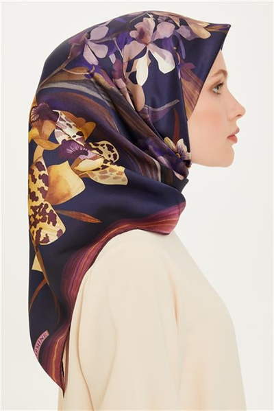 Armine Çiçek Desenli Twill Saf İpek Eşarp 9215D 34 02