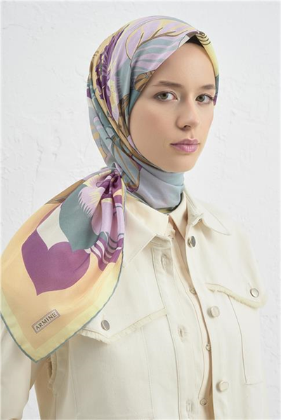 Armine Etro Eşarp 32 33