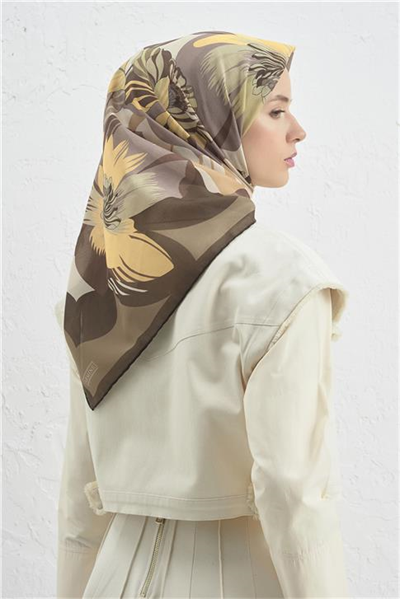 Armine Etro Eşarp 32 41