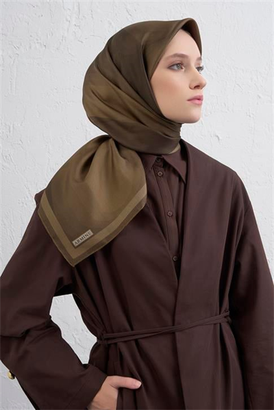 Armine Geometrik Desenli Saf İpek Twill Eşarp 9402D 55