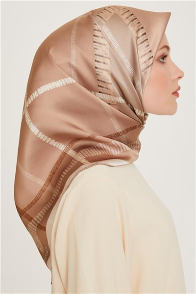 Armine Geometrik Desenli Sura Saf İpek Eşarp 9206D 85
