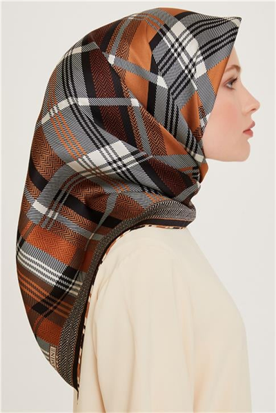 Armine Geometrik Desenli Sura Saf İpek Eşarp 9223D 33 01