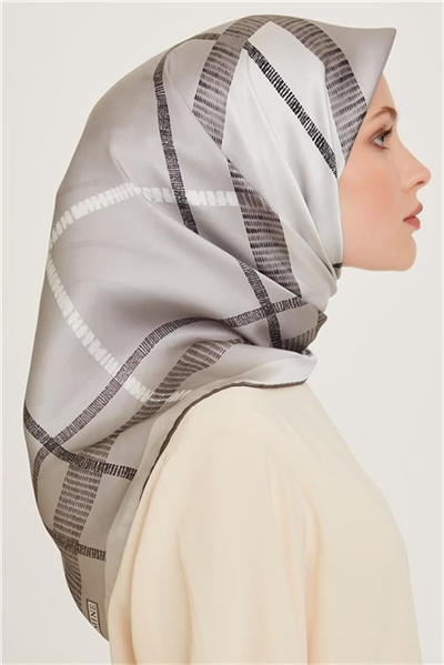 Armine Geometrik Desenli Sura Saf İpek Eşarp 9206D 05