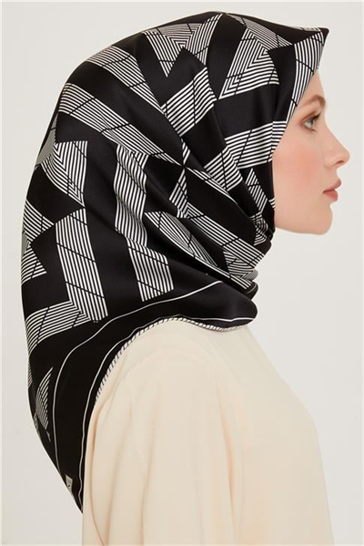 Armine Geometrik Desenli Sura Saf İpek Eşarp 9255 80 80