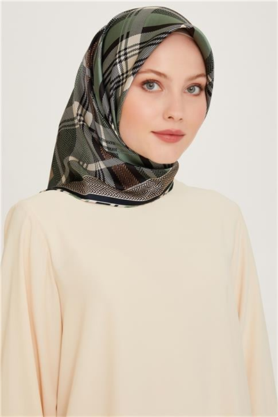 Armine Geometrik Desenli Sura Saf İpek Eşarp 9223D 33 36