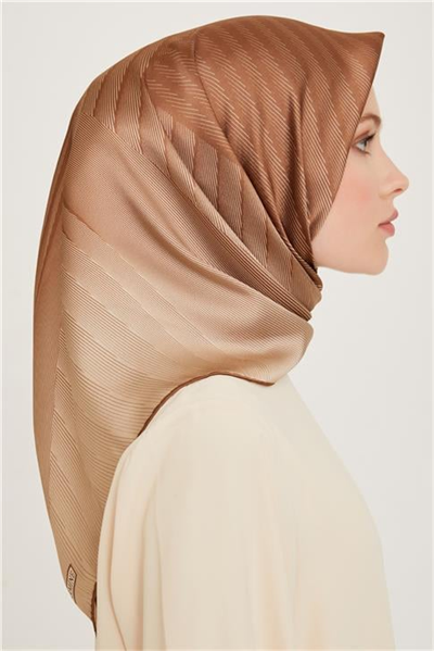 Armine Geometrik Desenli Sura Saf İpek Eşarp 9237D 01