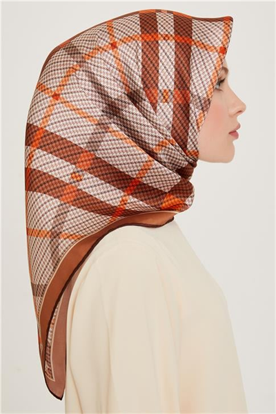 Armine Geometrik Desenli Sura Saf İpek Eşarp 9247D 03
