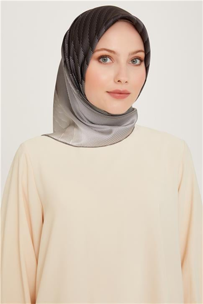 Armine Geometrik Desenli Sura Saf İpek Eşarp 9237D 02