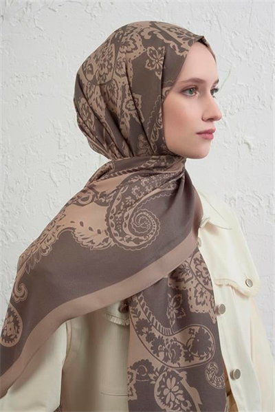 Armine İpek Tensel Etro Şal 26