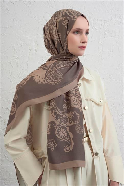 Armine İpek Tensel Etro Şal 26