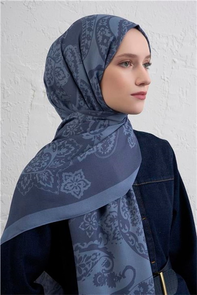 Armine İpek Tensel Etro Şal 27