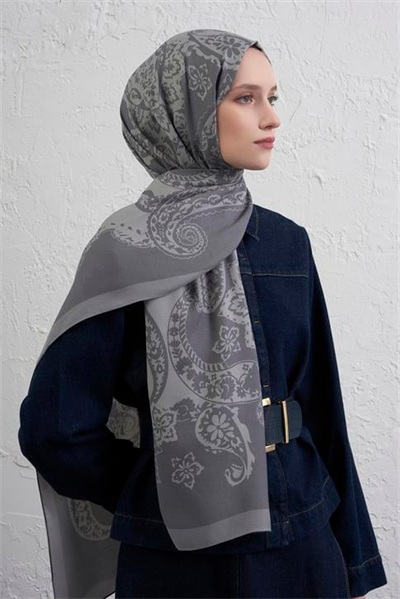 Armine İpek Tensel Etro Şal 32