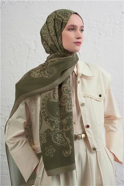 Armine İpek Tensel Etro Şal 40