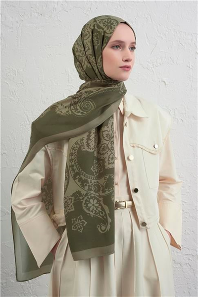 Armine İpek Tensel Etro Şal 40