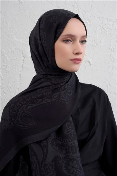 Armine İpek Tensel Etro Şal 44