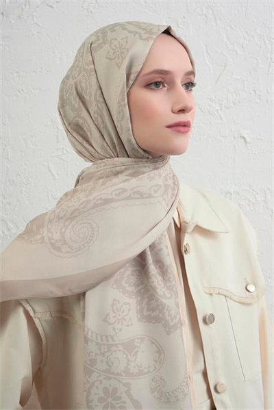 Armine İpek Tensel Etro Şal 48