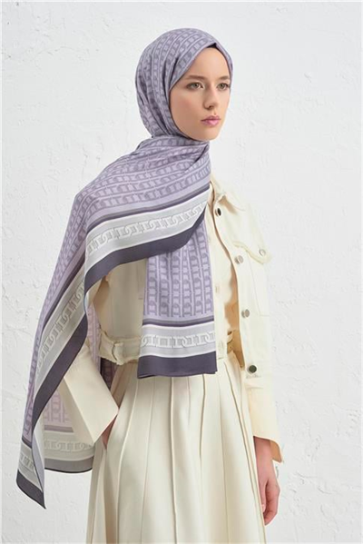 Armine İpek Tensel Monogram Şal 13