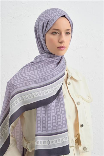 Armine İpek Tensel Monogram Şal 13