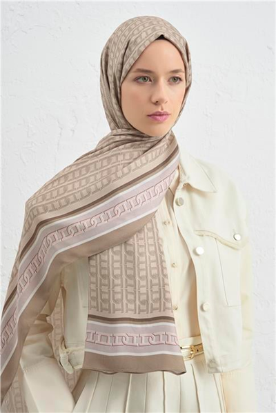 Armine İpek Tensel Monogram Şal 18