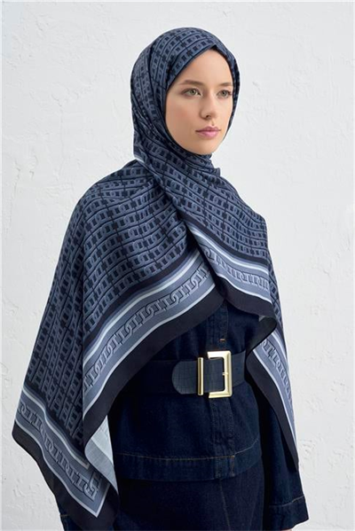 Armine İpek Tensel Monogram Şal 21