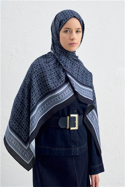 Armine İpek Tensel Monogram Şal 21
