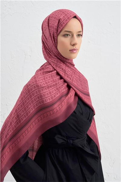 Armine İpek Tensel Monogram Şal 26