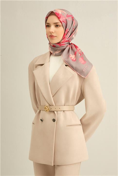 Armine Klasik Desenli İpek Sura Eşarp 9342 33