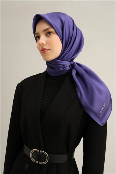 Armine Klasik Desenli Saf İpek Sura Eşarp 9356D 55
