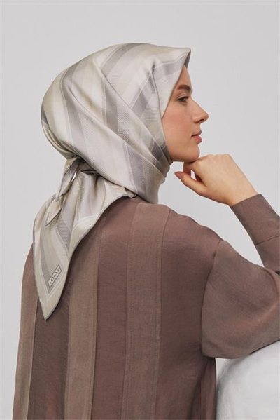 Armine Klasik Desenli Saf İpek Sura Eşarp 9327D 80