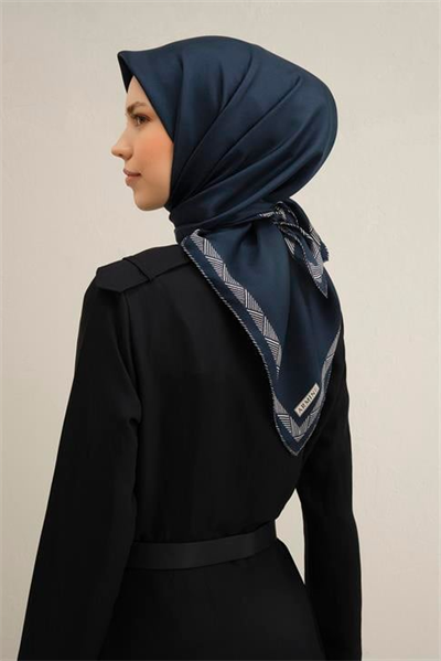 Armine Klasik Desenli Saf İpek Twill Eşarp 9357D 04