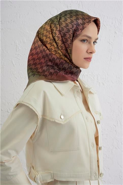 Armine Klasik Desenli Saf İpek Twill Eşarp 9434D 38