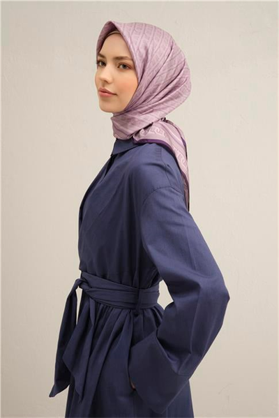 Armine Klasik Desenli Saf İpek Twill Eşarp 9301D 55