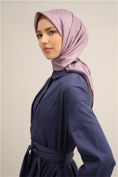 Armine Klasik Desenli Saf İpek Twill Eşarp 9301D 55