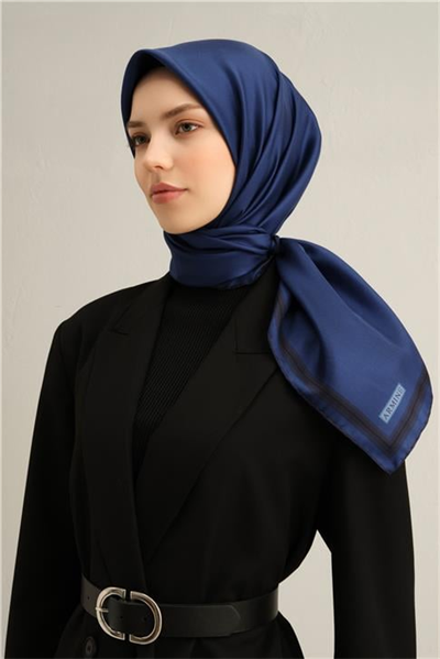 Armine Klasik Desenli Saf İpek Twill Eşarp 9356D 52