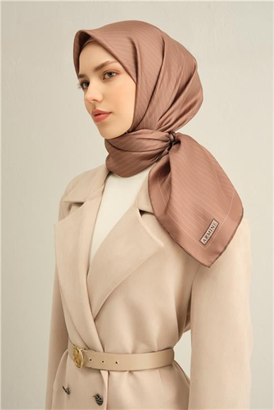Armine Klasik Desenli Saf İpek Twill Eşarp 9348D 36