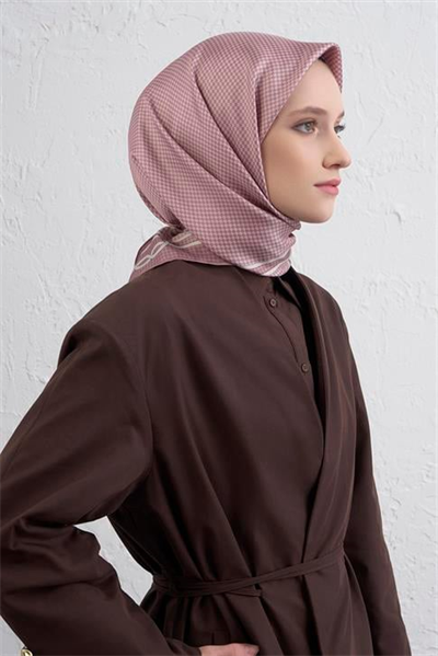 Armine Klasik Desenli Saf İpek Twill Eşarp 9404D 06