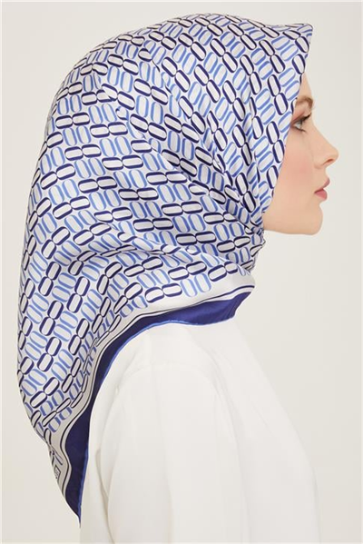 Armine Klasik Desenli Sura İpek Eşarp 24YA9149 50 50