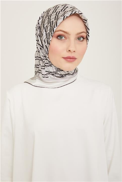 Armine Klasik Desenli Sura İpek Eşarp 24YA9149 50 34